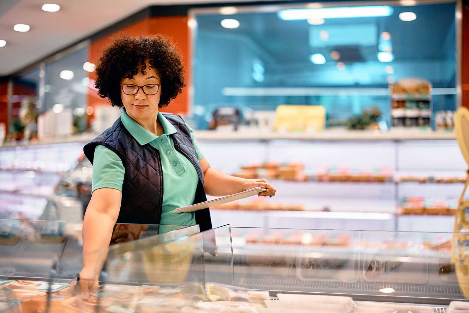 turning-compliance-into-a-competitive-advantage-featured