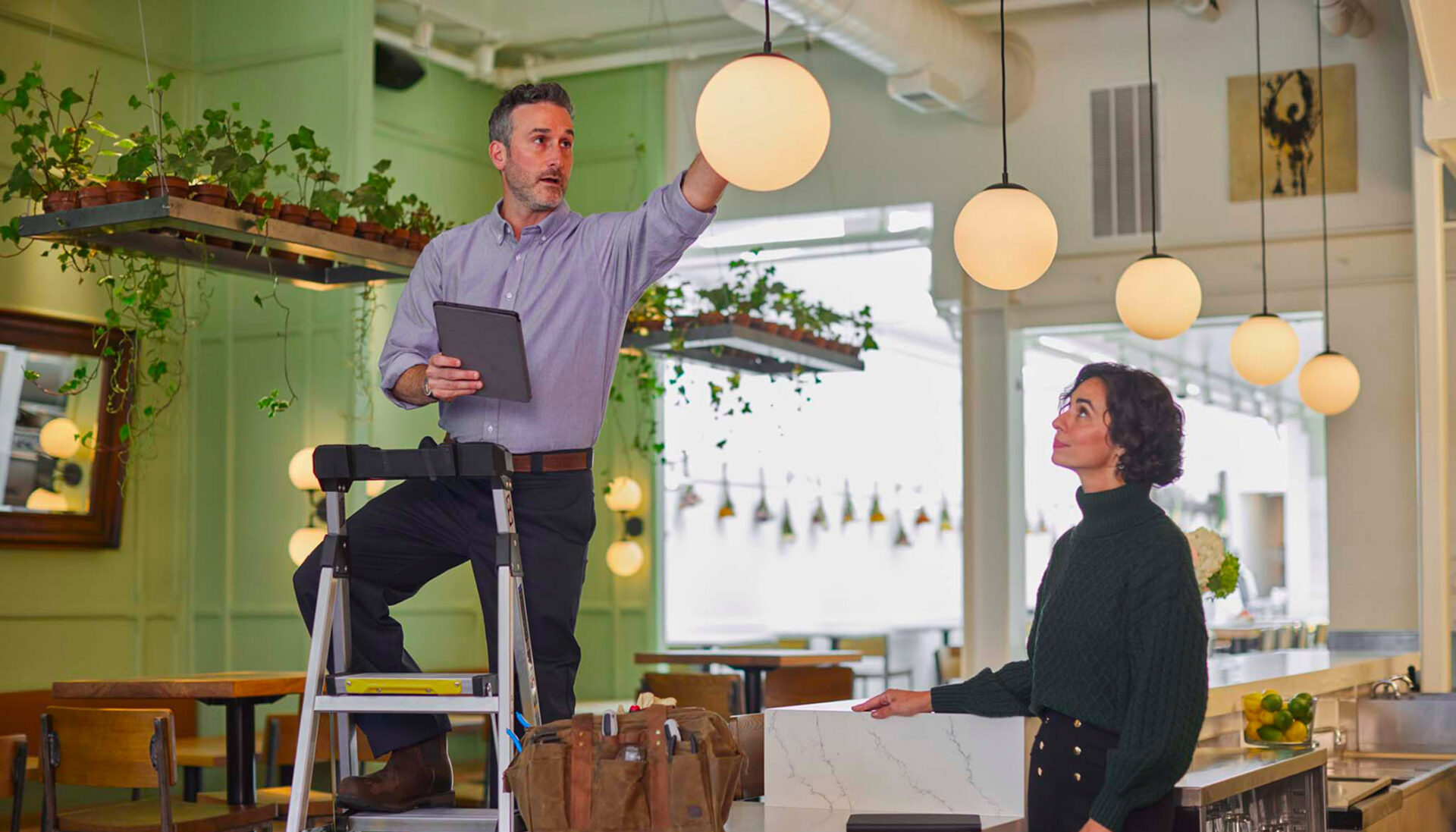 Restaurant-Fix-light-FM-Provider